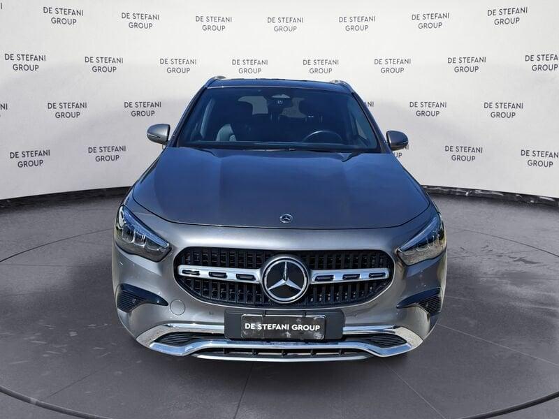 Mercedes-Benz GLA GLA 180 d Progressive Advanced