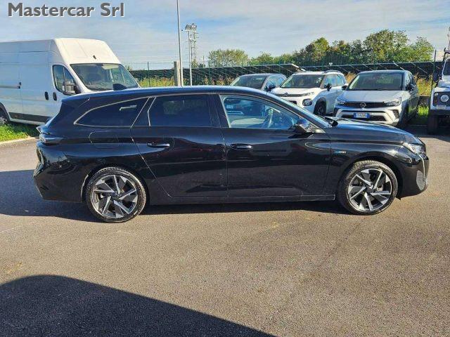 PEUGEOT 308 SW ALLURE PACK HYBRID 180 E-EAT8 SeS - GK067RC