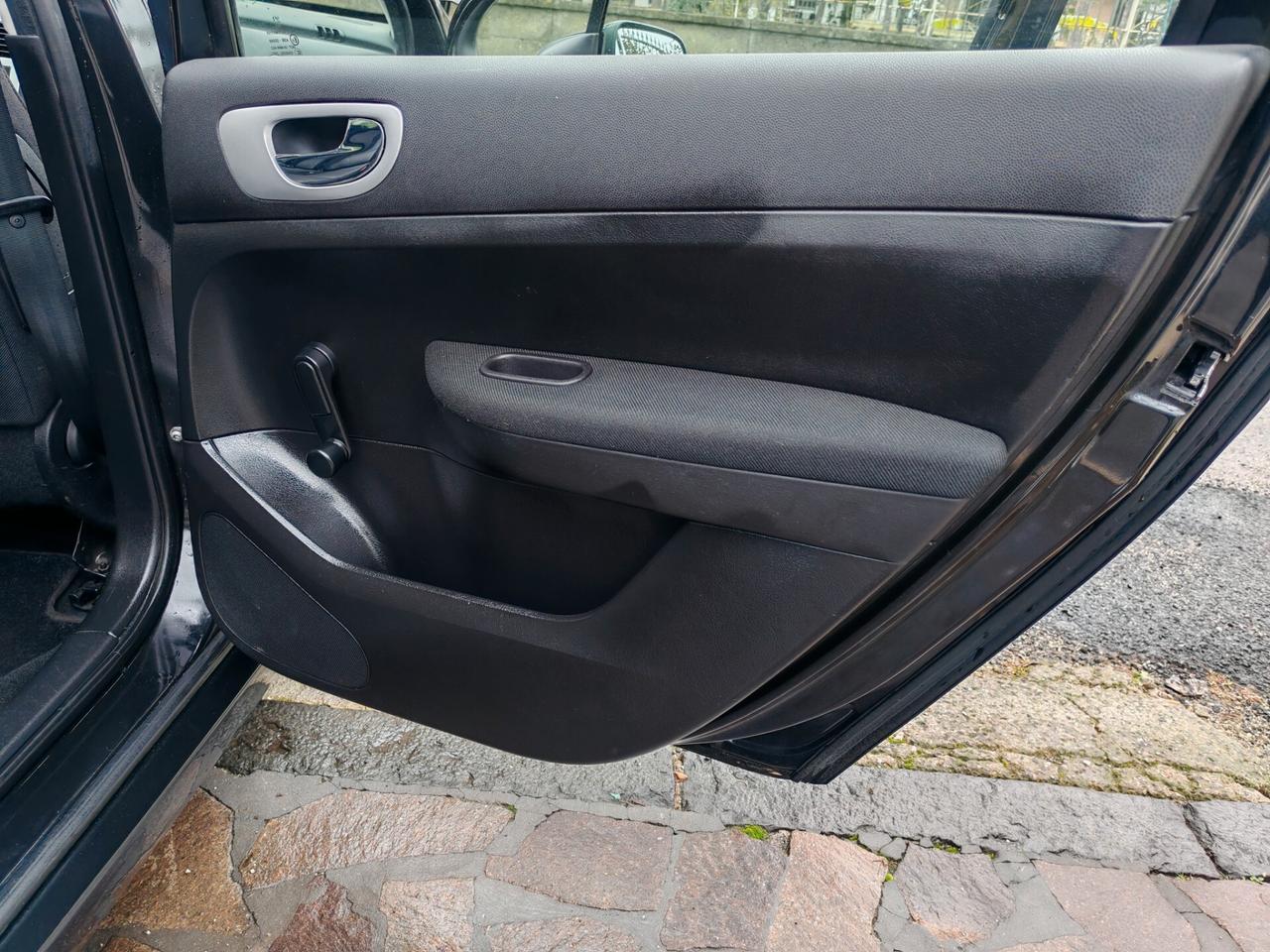 Peugeot 307 1.6 16V HDi FAP 110CV SW Australian