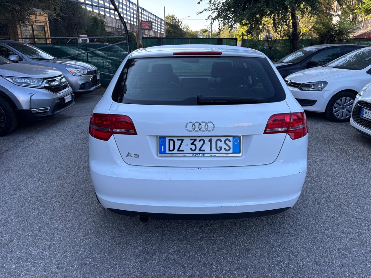Audi A3 SPB 1.6 TDI 105 CV OK NEOPATENTATI