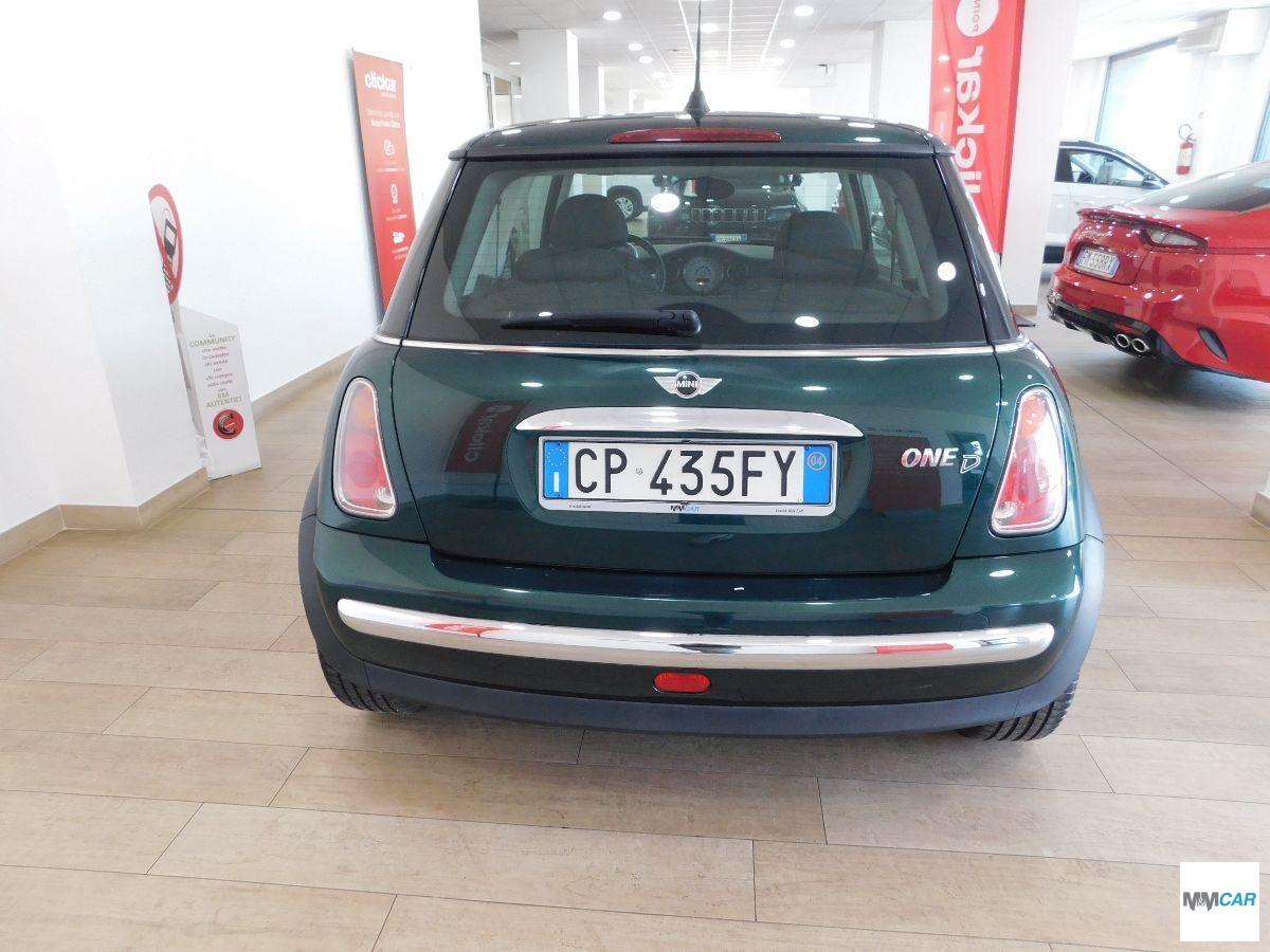 MINI - Mini - 1.4 tdi One D de luxe