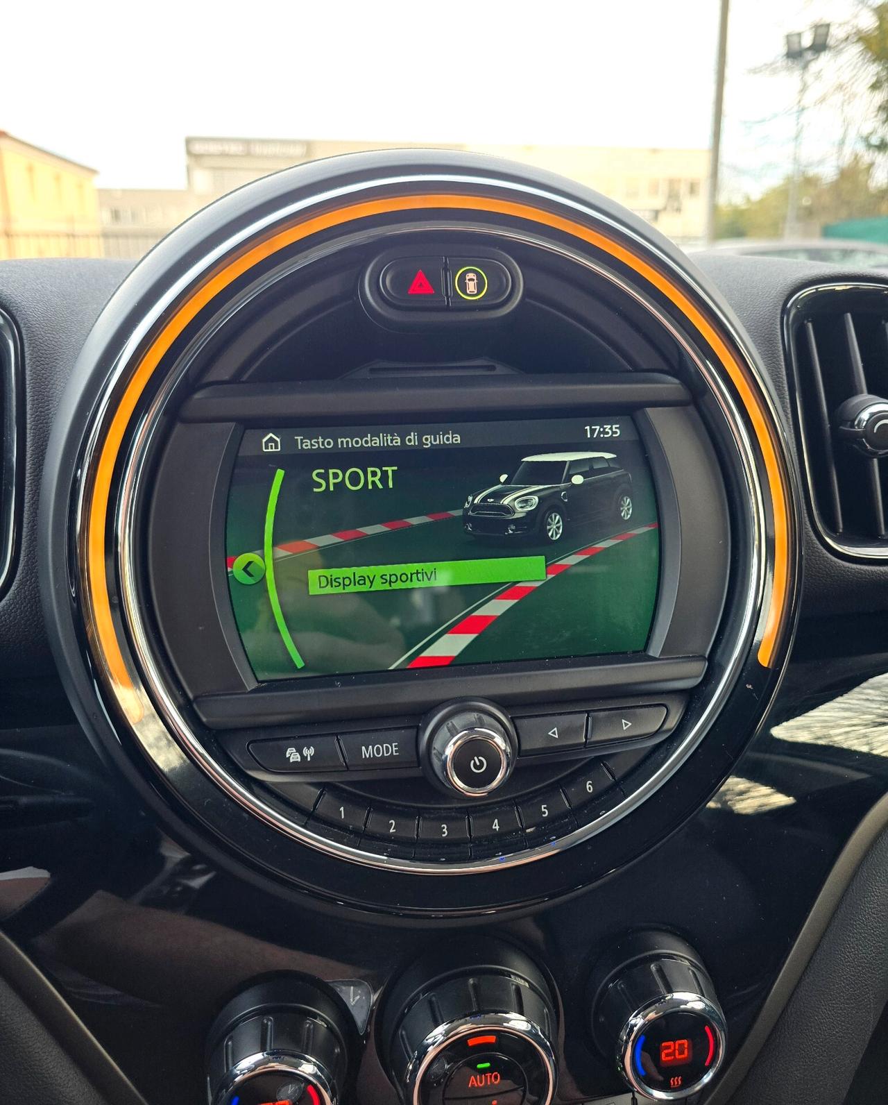 Mini Cooper Countryman 1.5 SE Business ALL4 Automatica