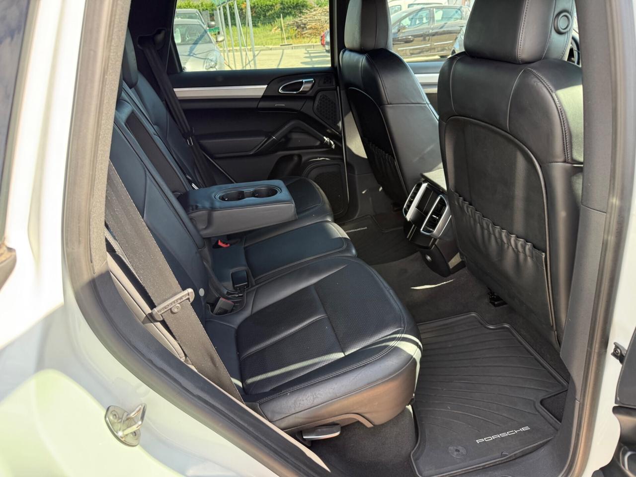 Porsche Cayenne 3.0 Diesel 245CV SOSPES.PNEUMATICHE