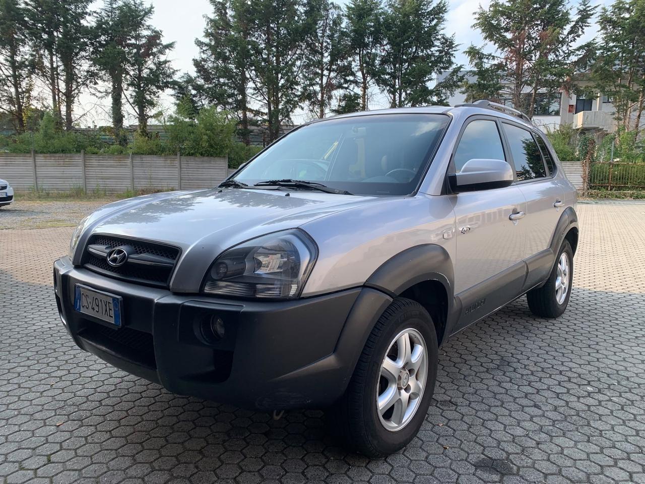 Hyundai Tucson 2.0 CRDi TD Dynamic GANCIO TRAINO