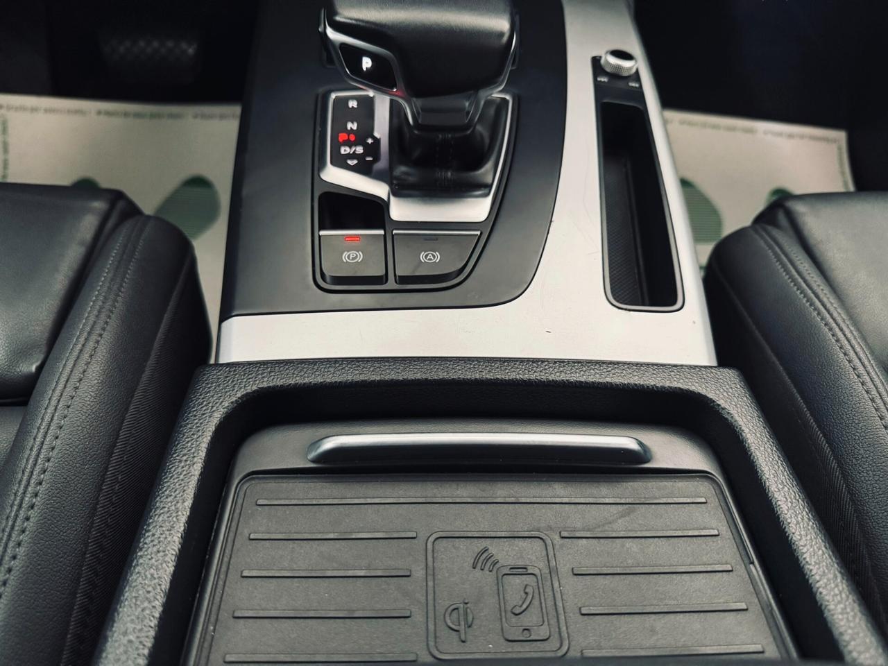 Audi Q5 quattro S line