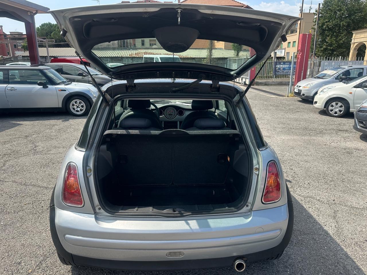 Mini 1.6 16V Cooper