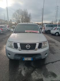Nissan Navara 2.5 dCi 4 porte Double Cab WoRK