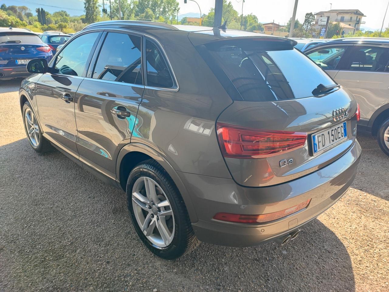 Audi Q3 2.0 TDI 150 CV quattro S tronic Sport