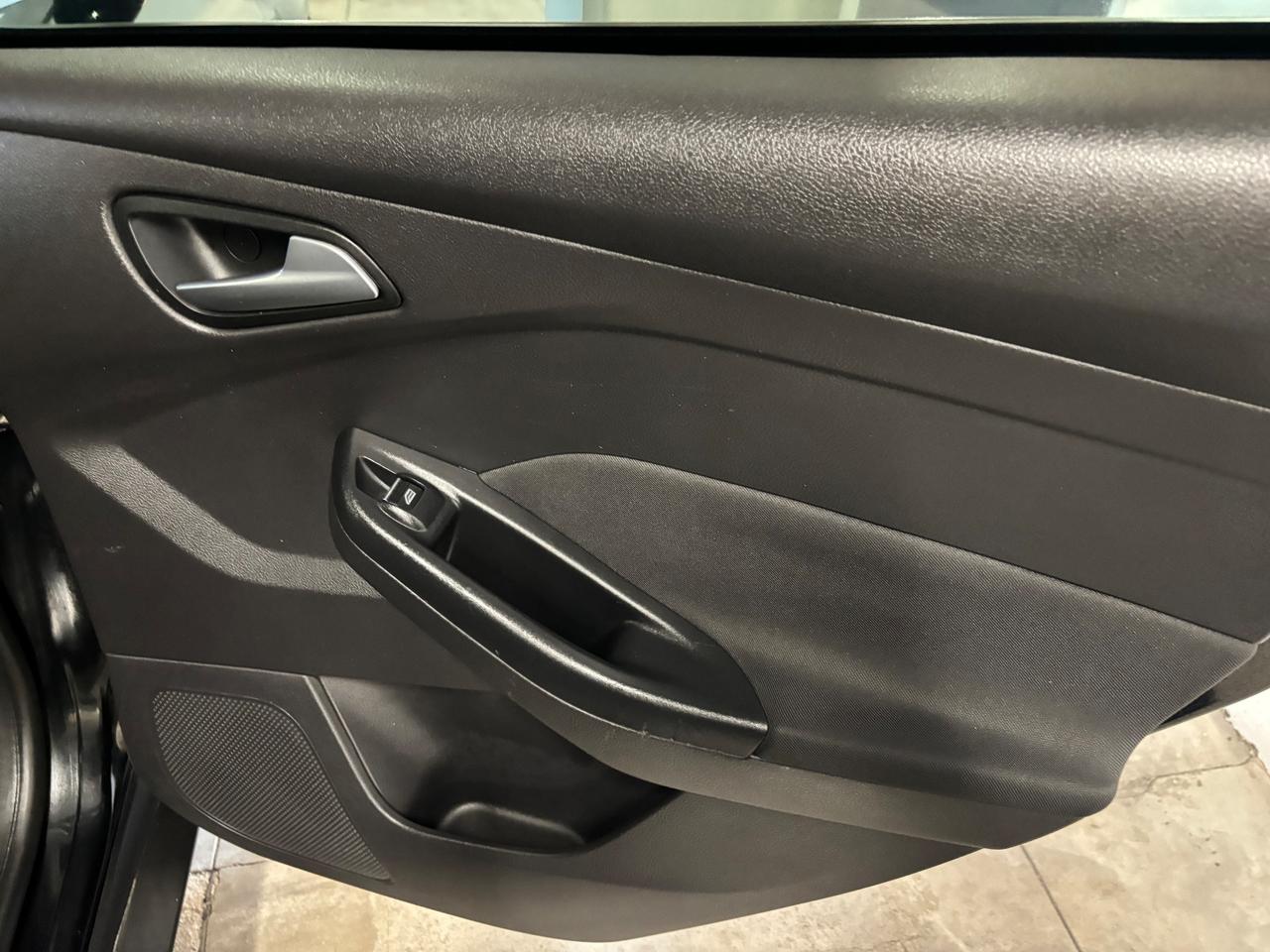 Ford Focus 1.6 TDCi BERLINA |OK NEOPATENTATI|