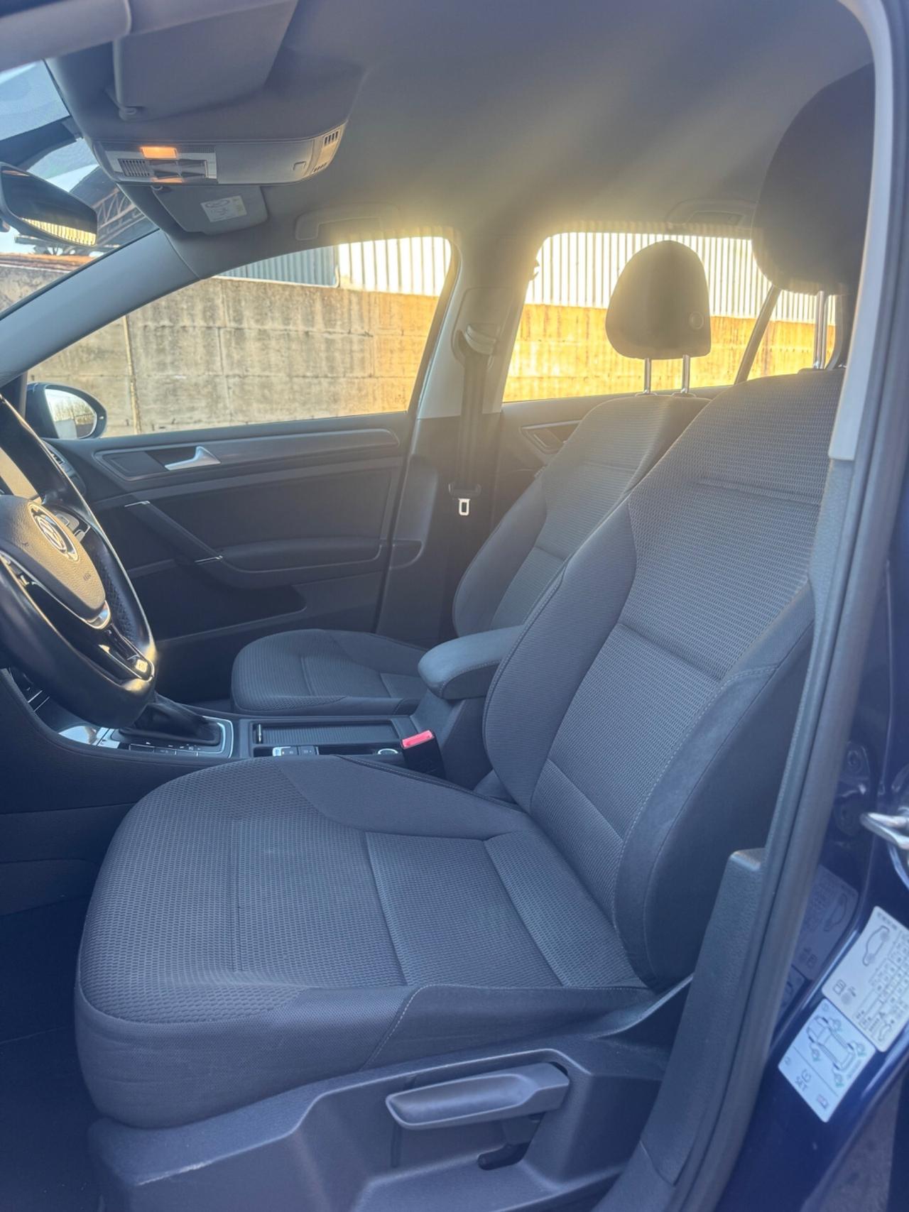 Volkswagen Golf 1.6 TDI 115 CV DSG 5p. Executive