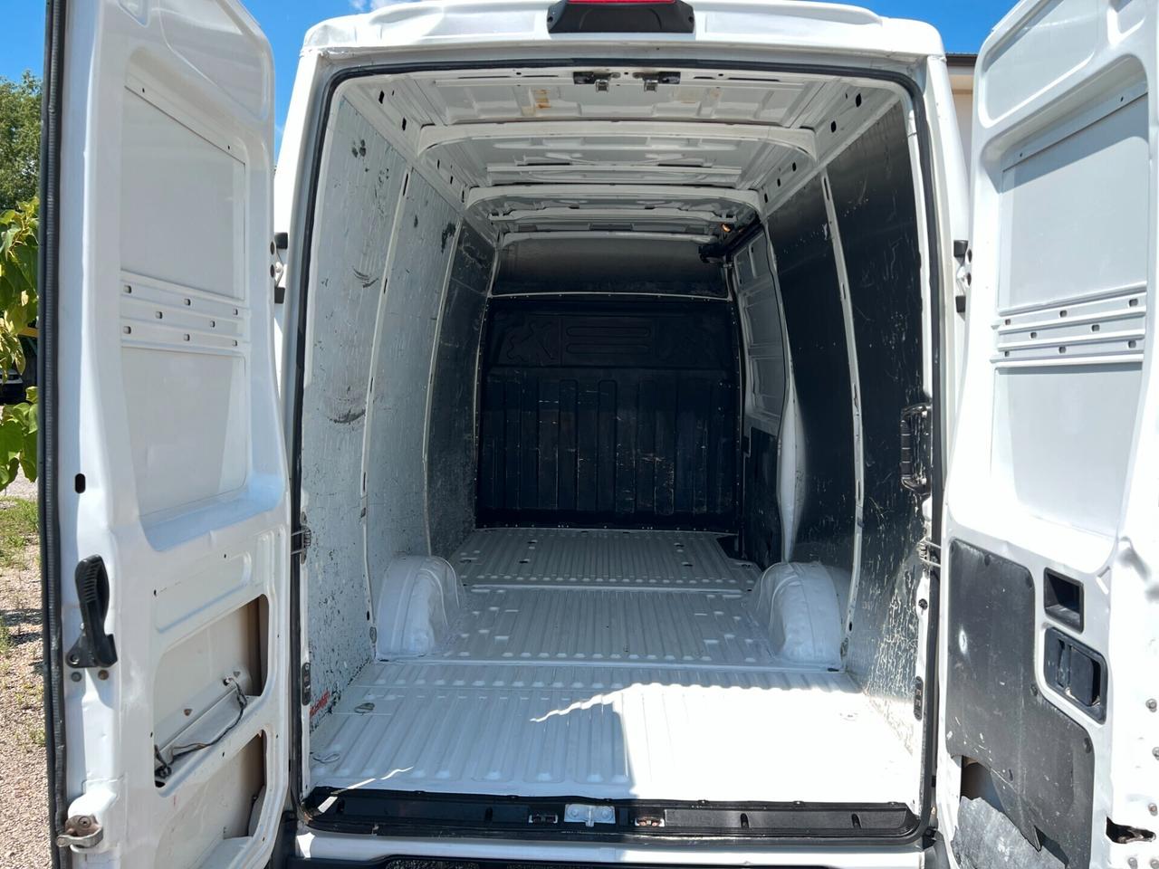 Iveco Daily 35S15 2.3 HPT 145 CV PL-TA Furgone