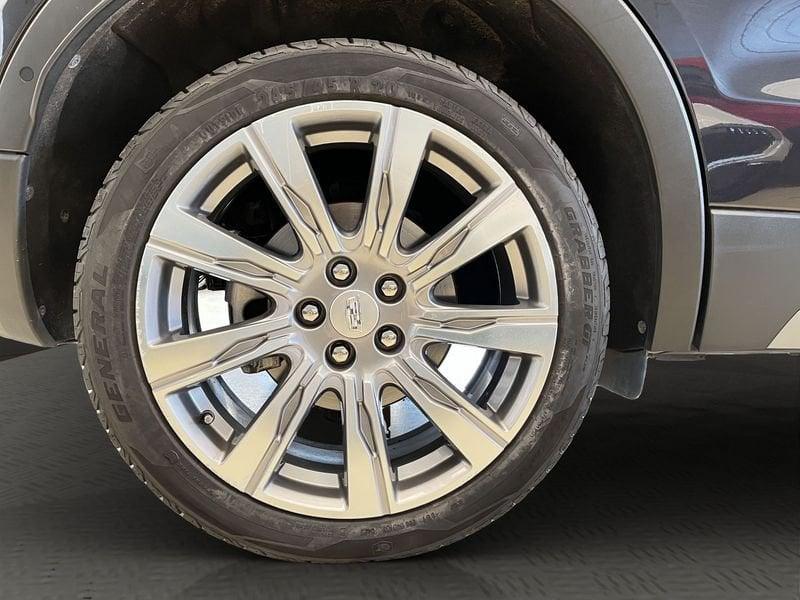 Cadillac XT4 XT4 2.0 td Premium Luxury awd auto