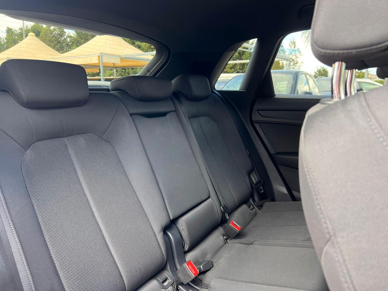 Audi Q3 35 TDI S tronic