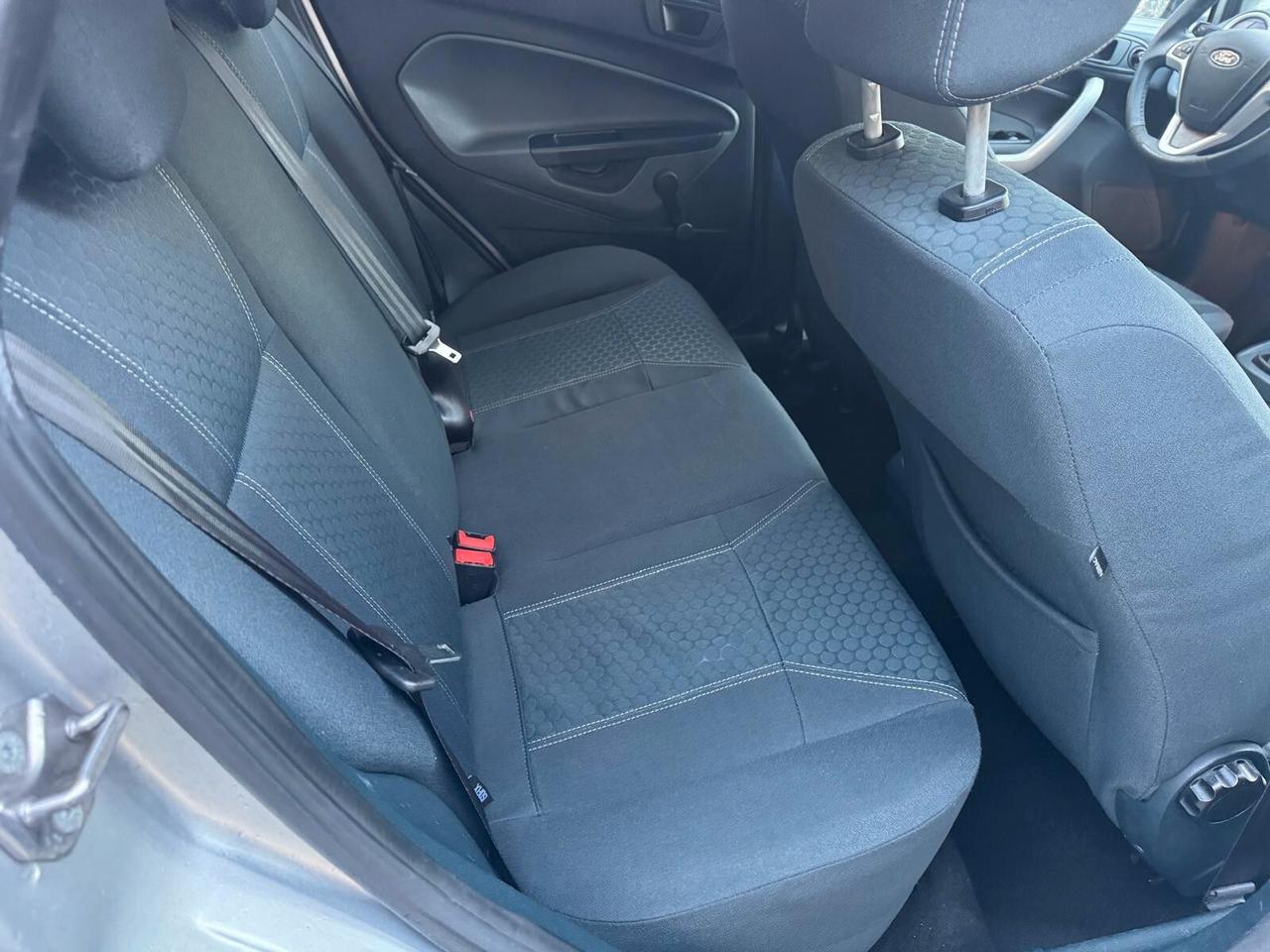 Ford Fiesta Fiesta+ 1.4 TDCi 68CV 5 porte*NEOPATENTATI*CLIMA