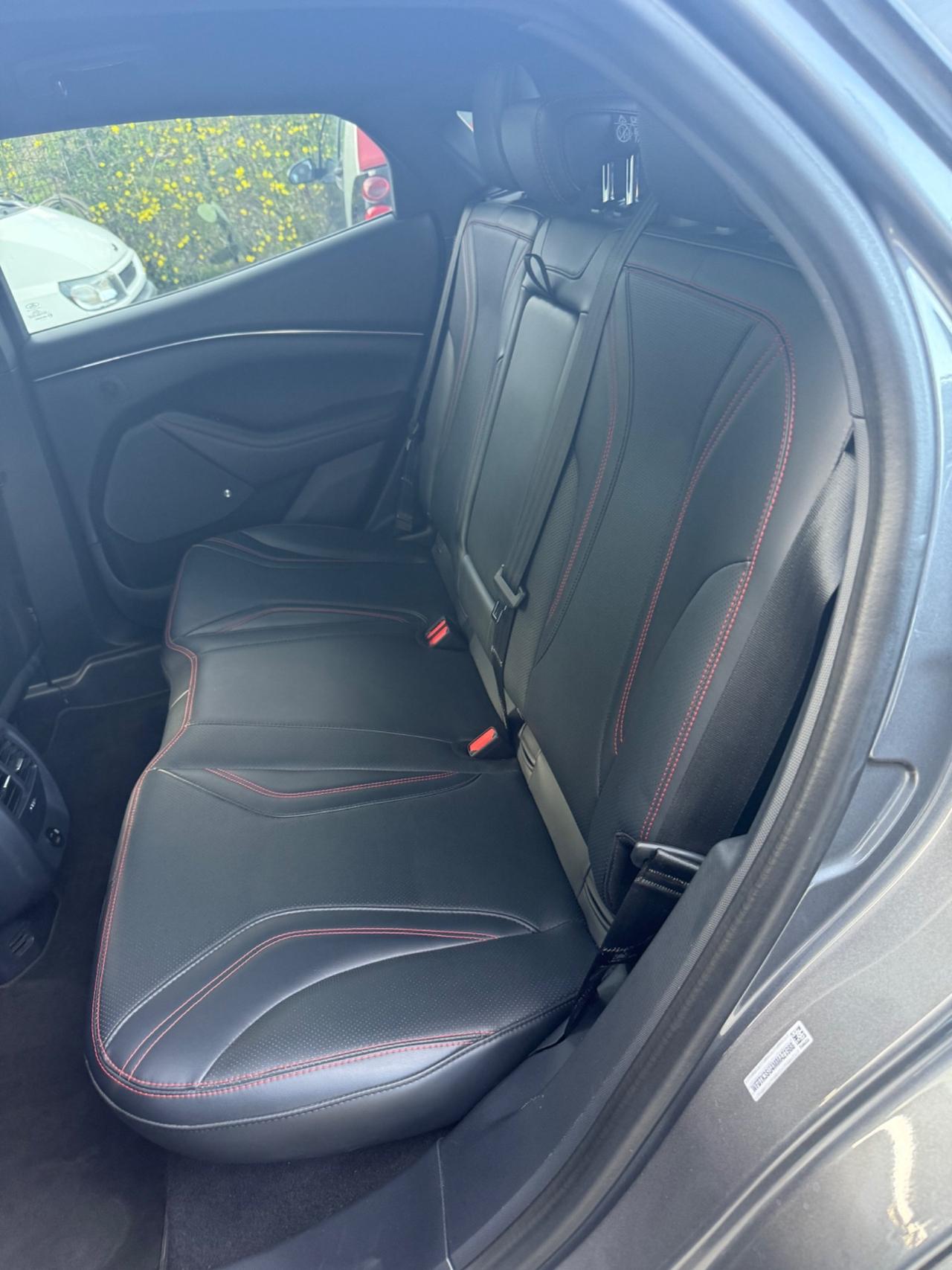 Ford Mustang Mach-E AWD Extended Range First Edition 351 CV