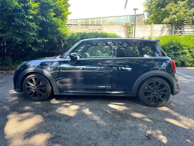 Mini Mini IV F56 2021 3p 2.0 Cooper S JCW auto
