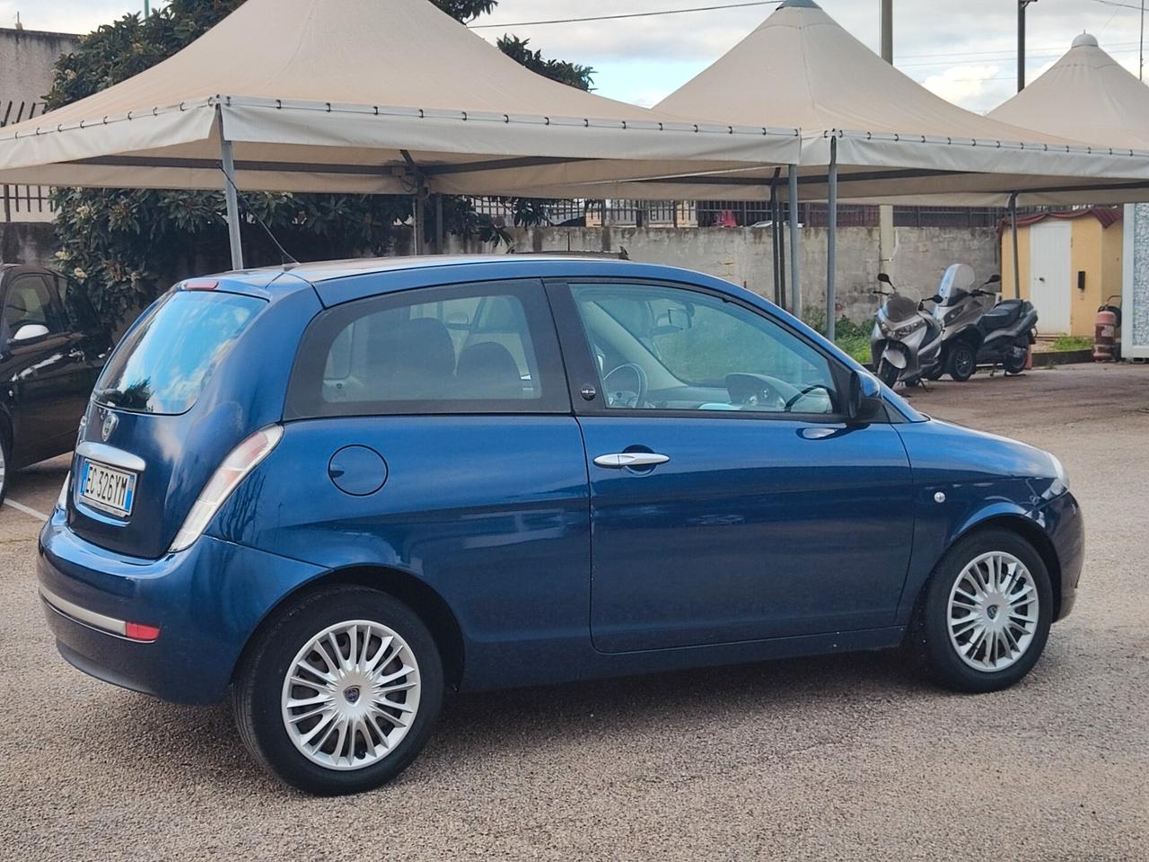 Lancia Ypsilon 1.4 Elle Ecochic GPL del 2010