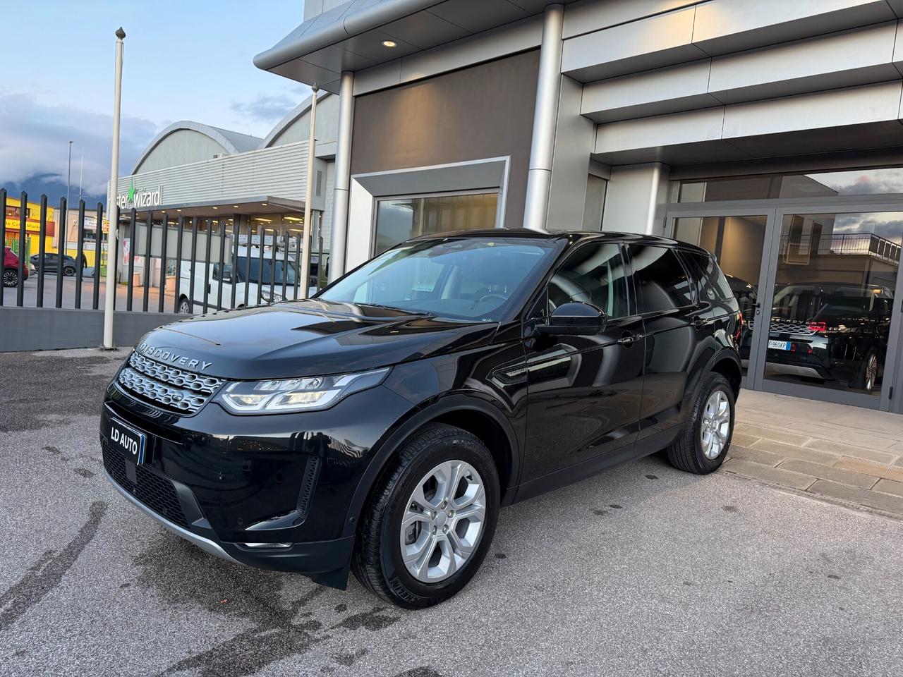 Land Rover Discovery Sport 2.0 TD4 163 CV AWD Auto SE