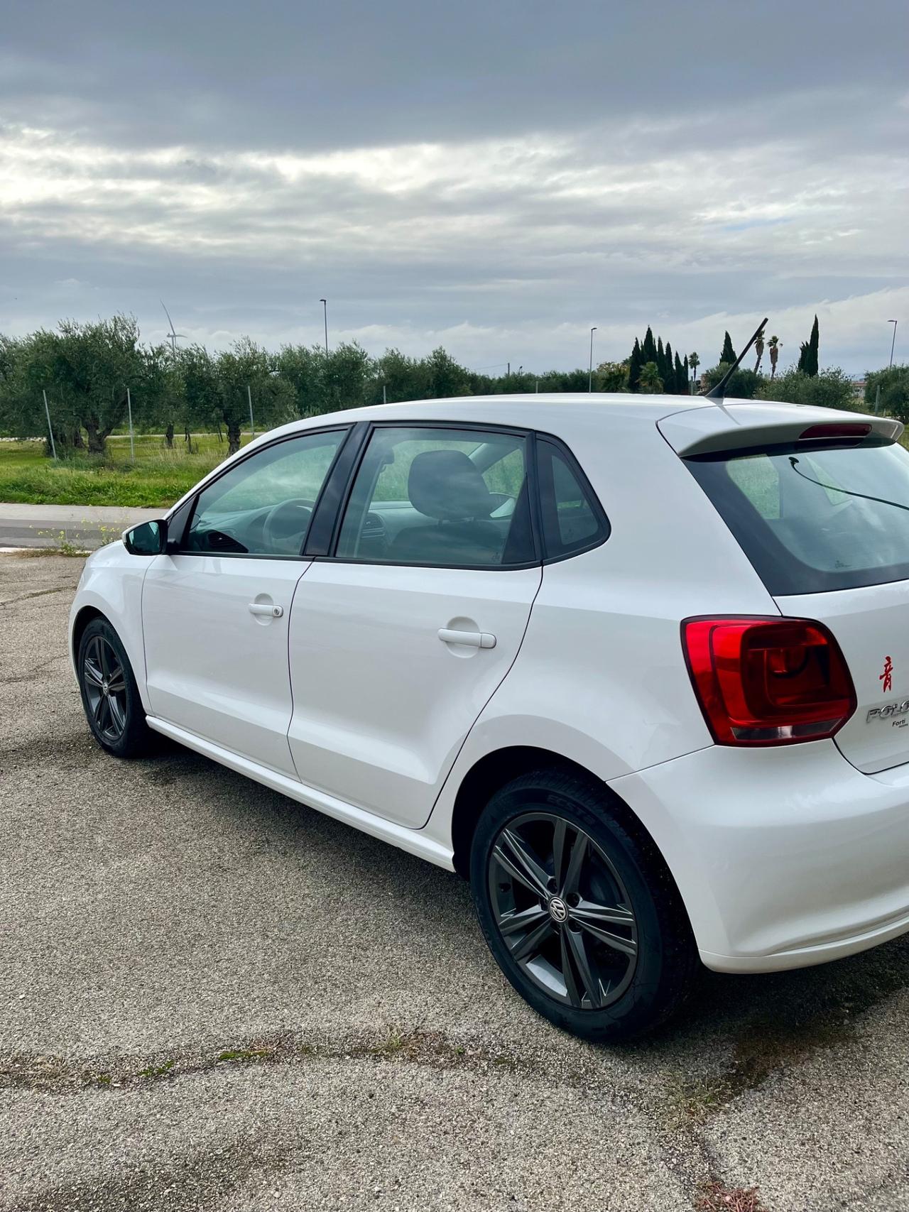 Volkswagen Polo 1.2 TDI 75 cv Neopatentati ok