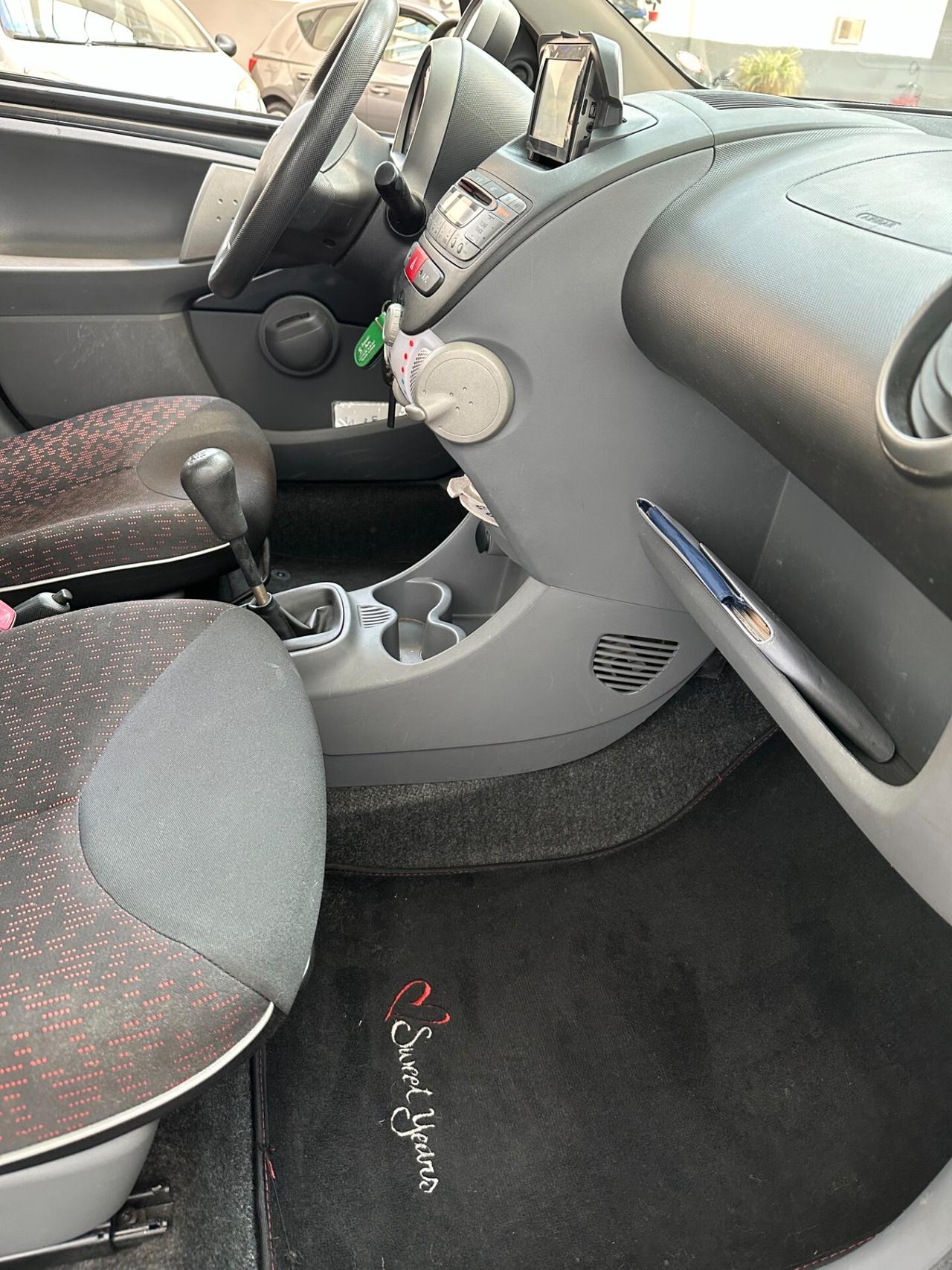 Peugeot 107 1.0 Benz, Pari al nuovo, Unico Propietario, garantita
