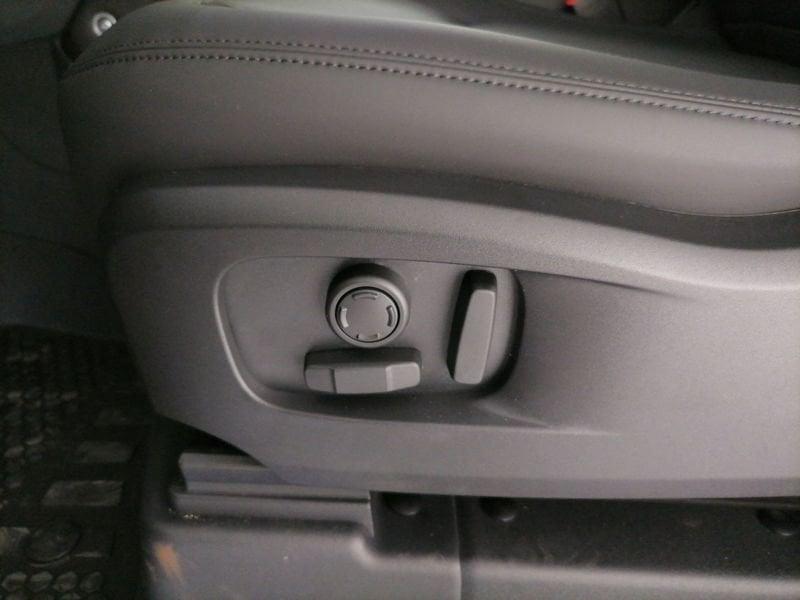 Land Rover Defender 90 3.0d i6 mhev X-Dynamic SE awd 200cv auto