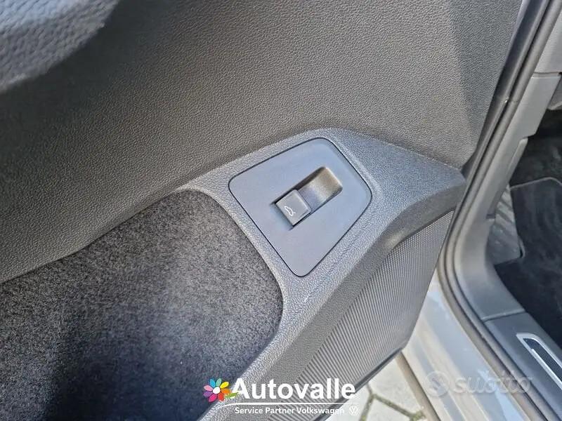 Volkswagen Tiguan 2.0 TDI 150 CV SCR DSG Elegance