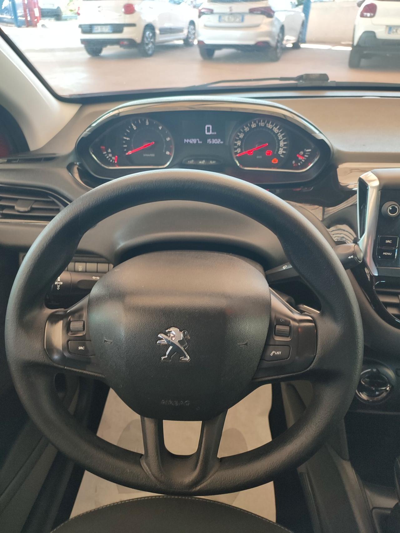 Peugeot 208 1.4 HDi 68 CV 5 porte Business