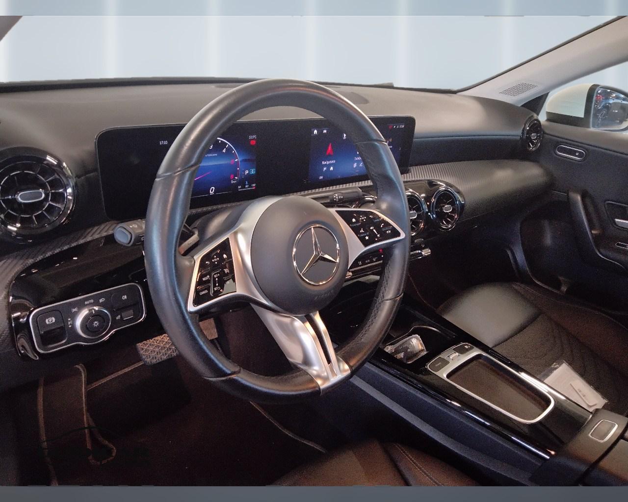 Mercedes-Benz Classe A - W177 2023 - A 180 d Advanced auto