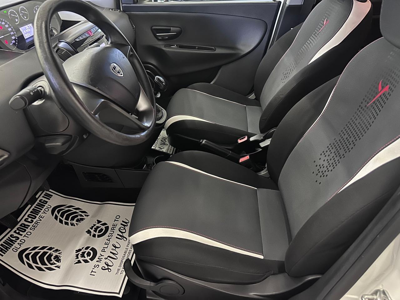 Lancia Ypsilon 1.2 Benzina GPL Ecochic Ok neopatentati