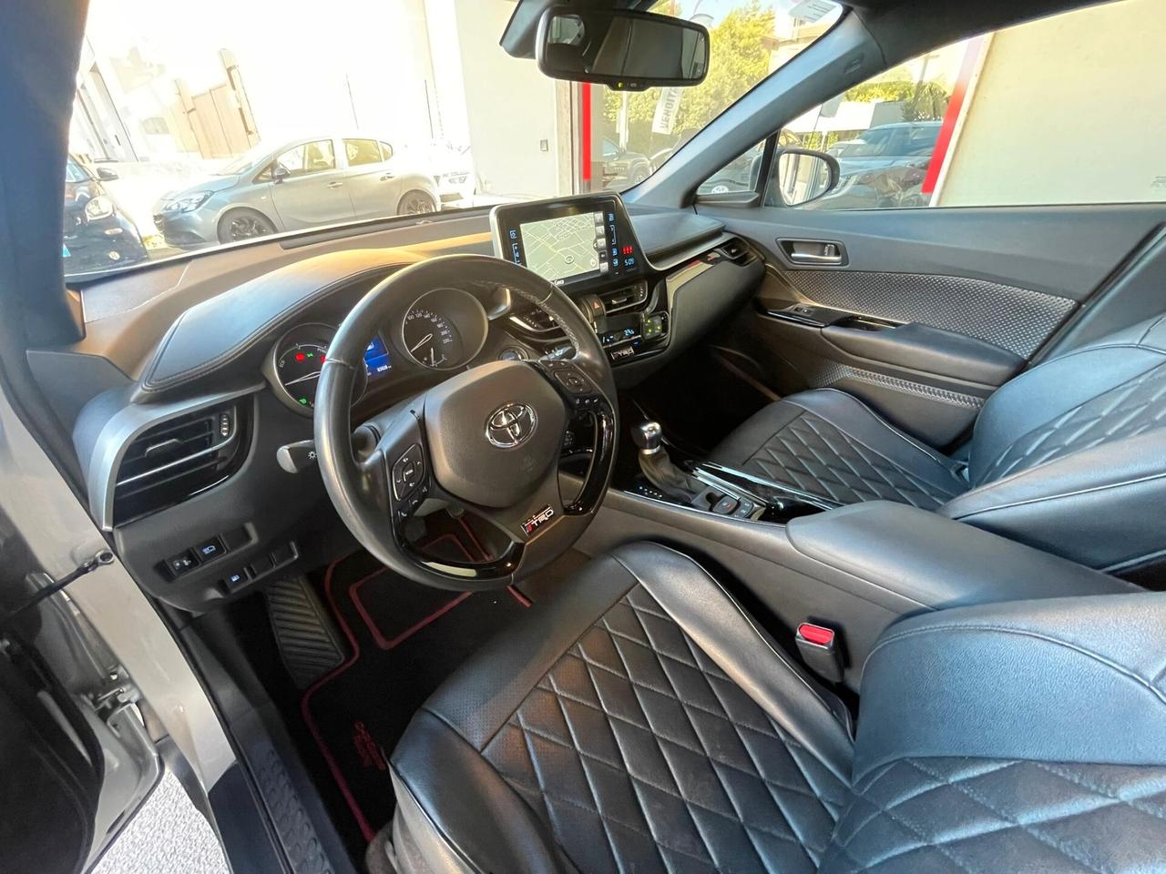Toyota C-HR 1.8 Hybrid E-CVT Style+