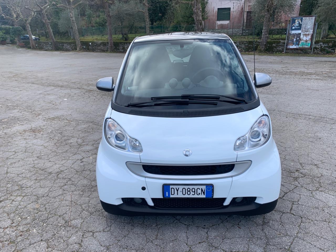 Smart ForTwo 1000 52 kW coupé passion