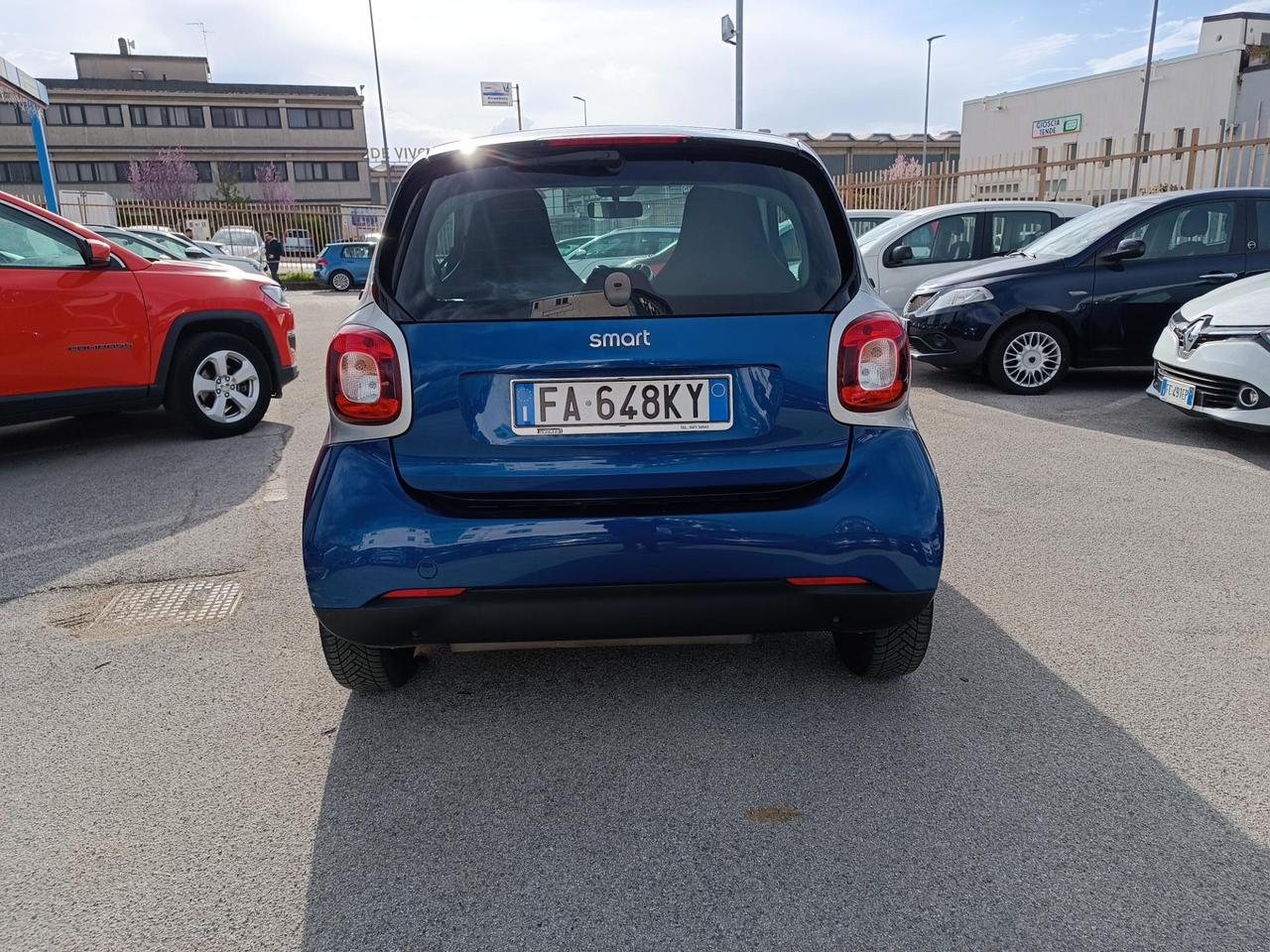 Smart fortwo coupe Fortwo 1.0 Youngster 61cv