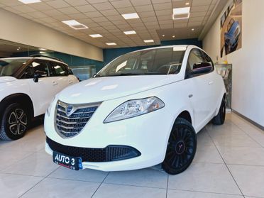 Lancia Ypsilon 1.2 69 CV 5 porte S&S Gold