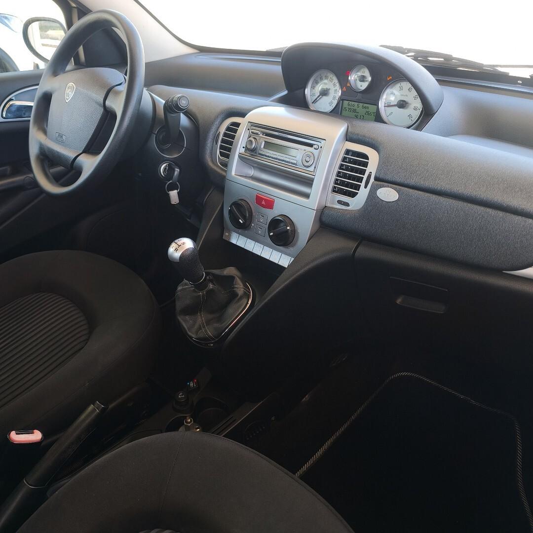 LANCIA YPSILON 1.2 69CV con impianto GPL
