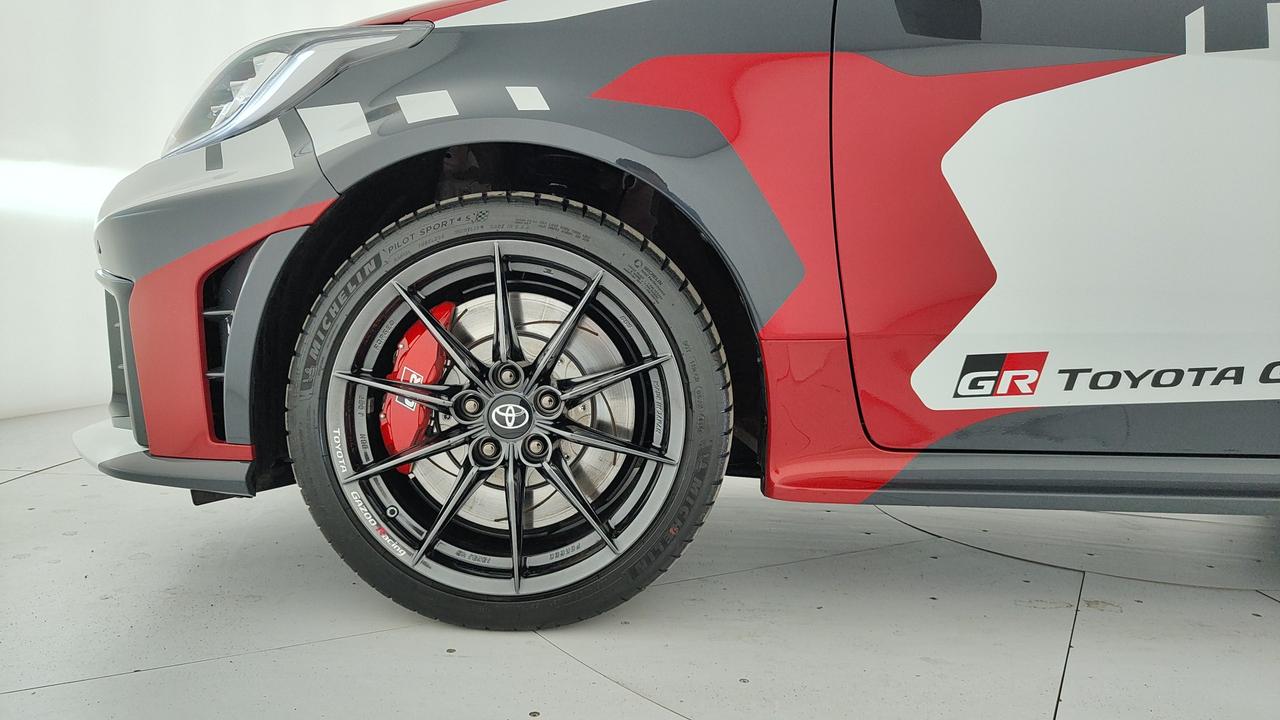 TOYOTA GR Yaris 1.6 Rovanpera Special Edition imt-6