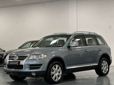 Volkswagen Touareg 3.0 V6 TDI DPF Exclusive