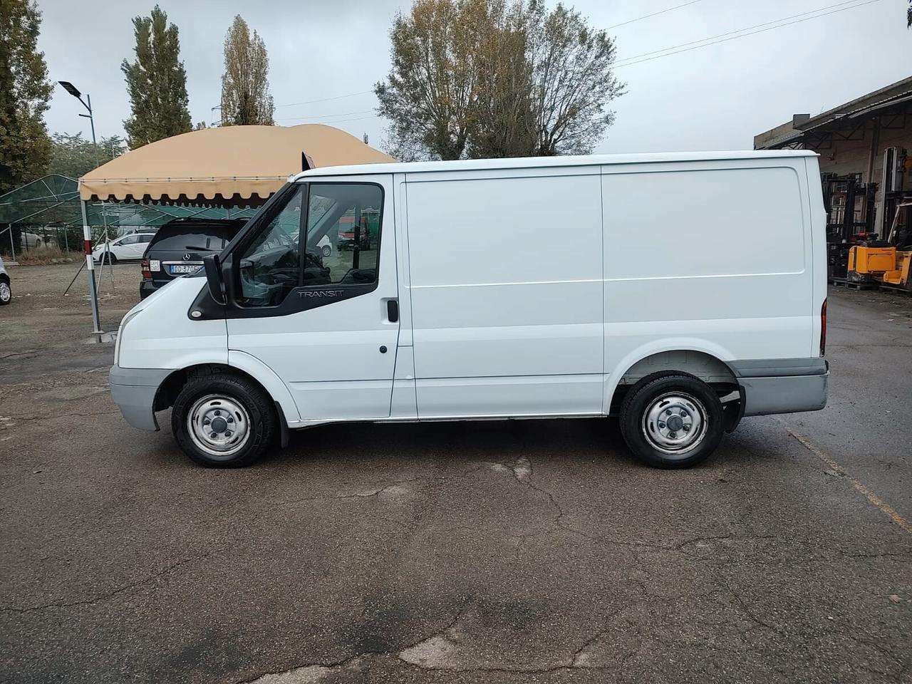 Ford Transit Connect Transit, OK NEOPATENTATI