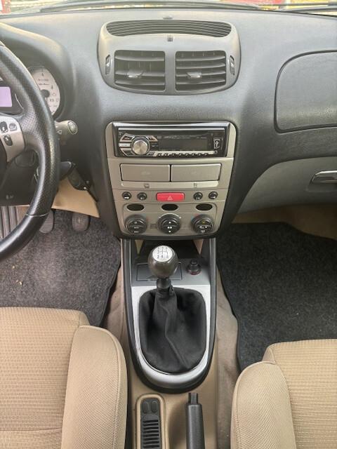 Alfa Romeo 147 1.9 JTD M-JET 16V 5 porte Dist.