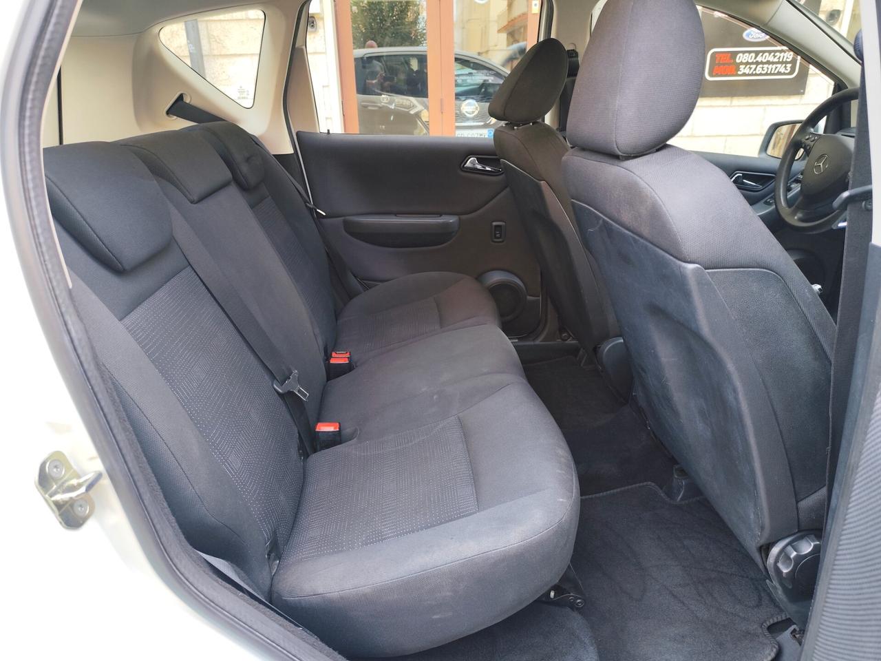 Mercedes-benz A 180 CDI 110CV CAMBIO AUTOMATICO