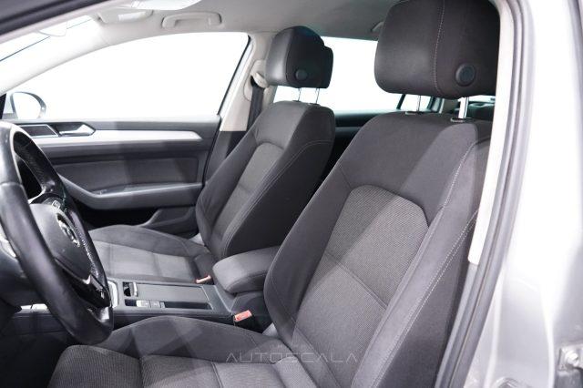 VOLKSWAGEN Passat Variant 1.6 TDI Comfortline BlueMotion Technology