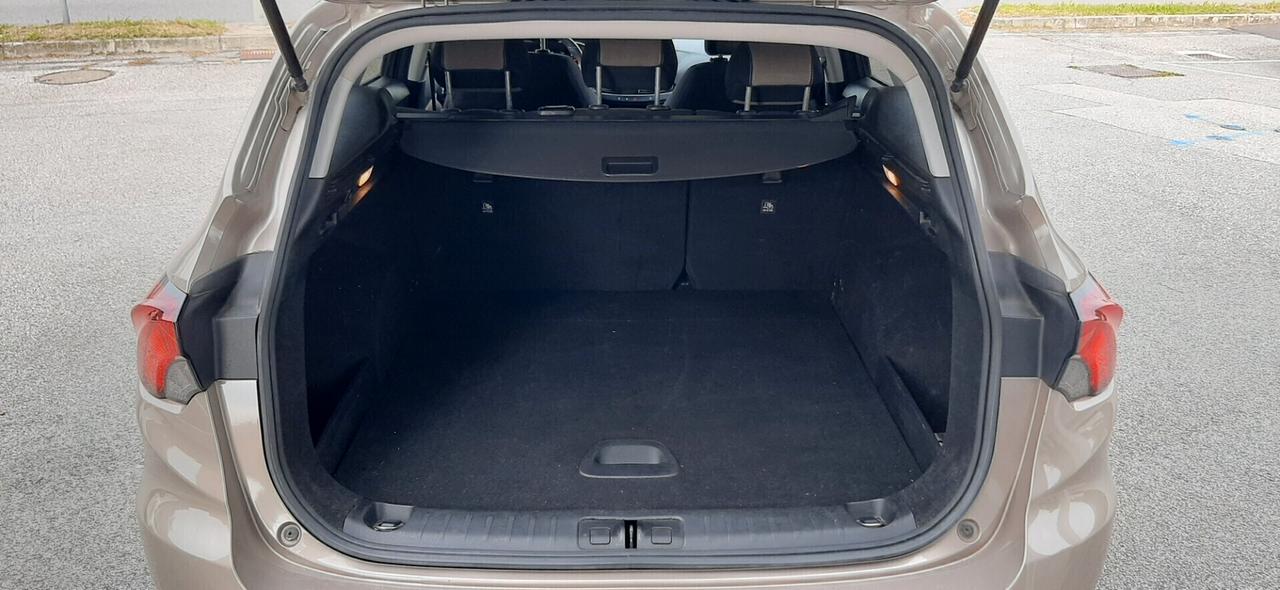 Fiat Tipo 1.6 Mjt S&S SW Lounge