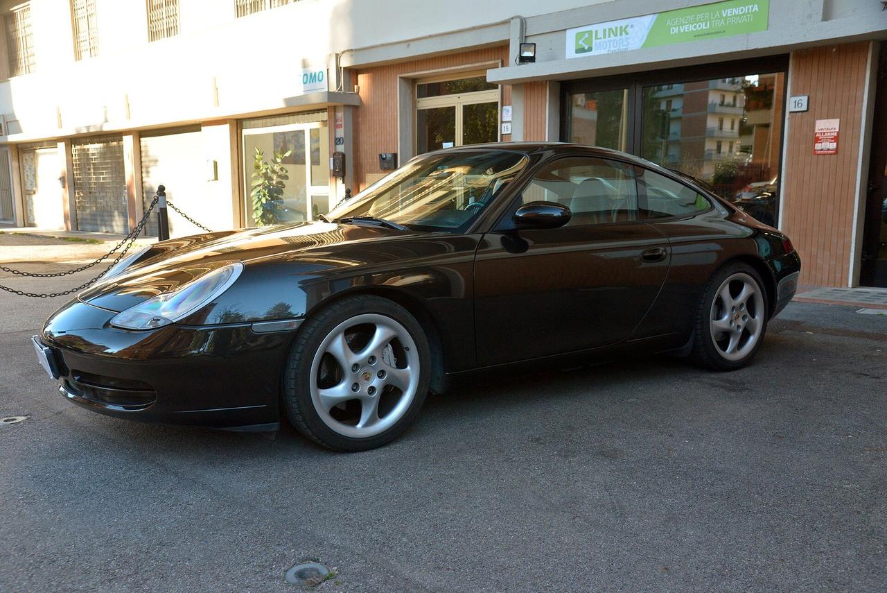 Porsche 911 Carrera 4 cat Coupé Tiptronic 996