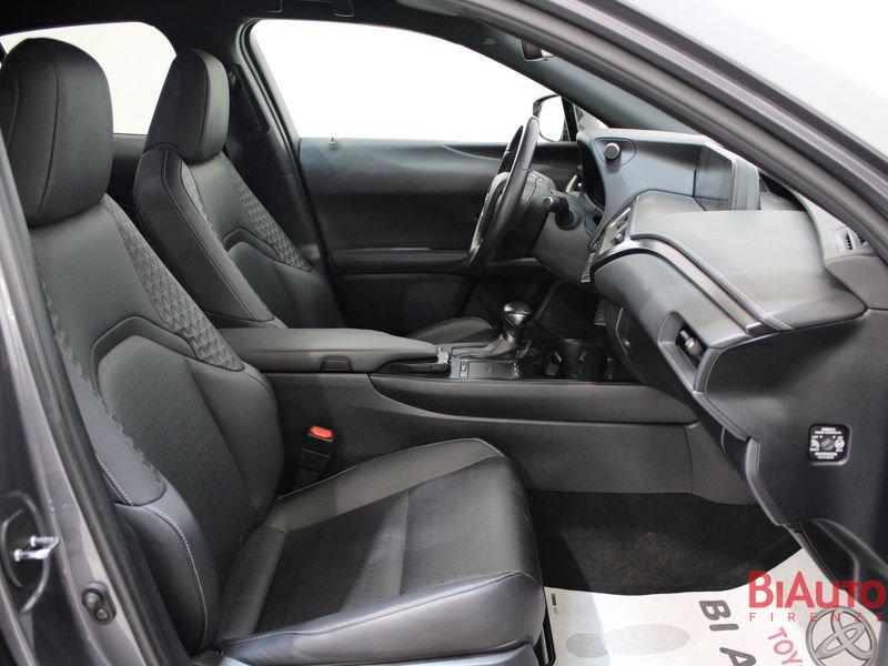 Lexus UX Hybrid Midnight