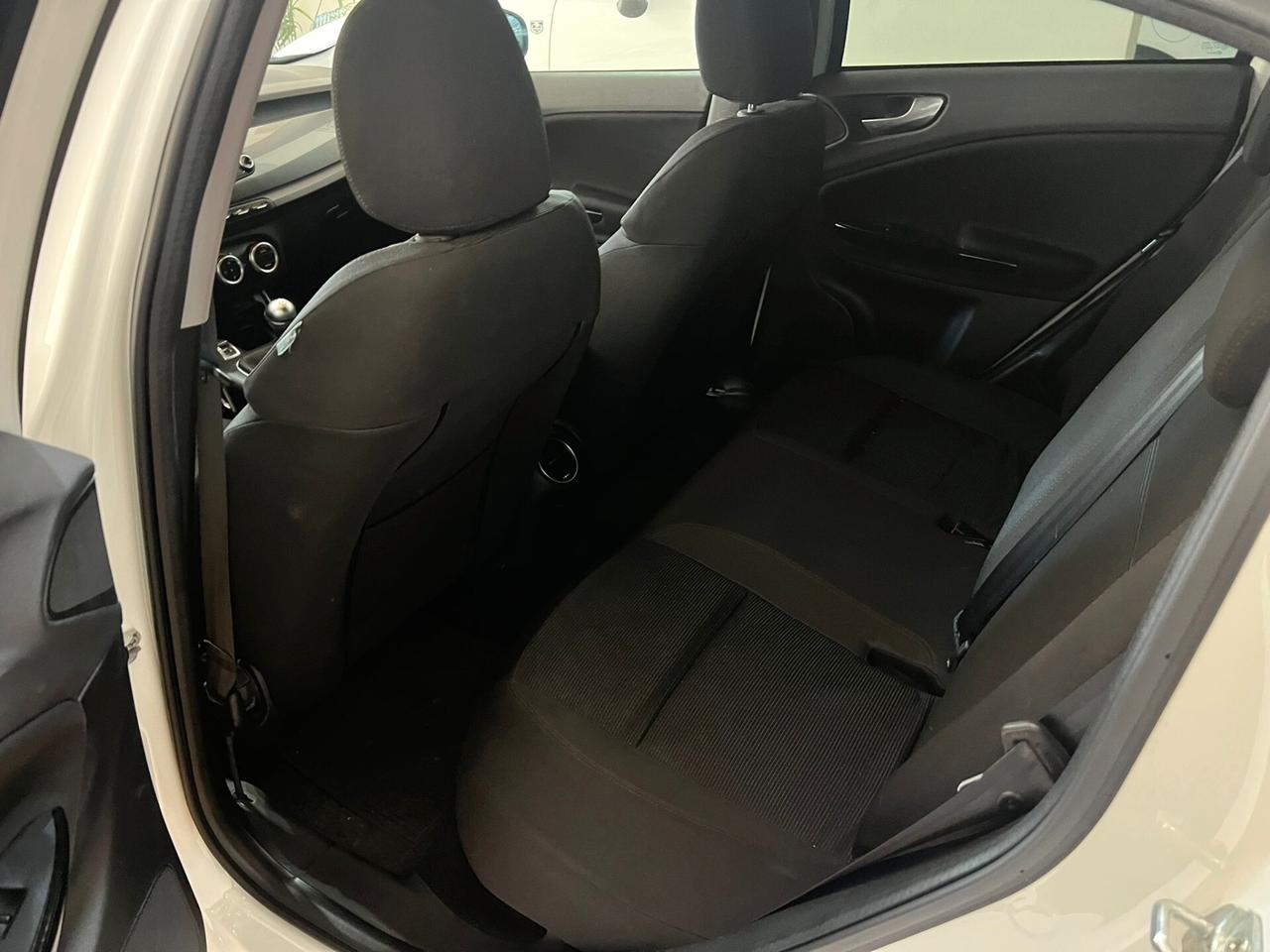 Alfa Romeo Giulietta 2.0 JTDm-2 170 CV Distinctive