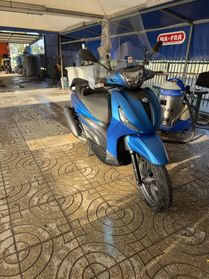 Piaggio Beverly 300 S