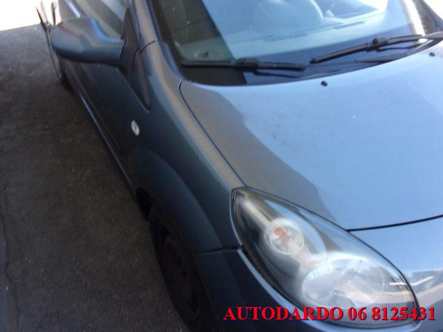 RENAULT Twingo 1.2 16V Quickshift Initiale