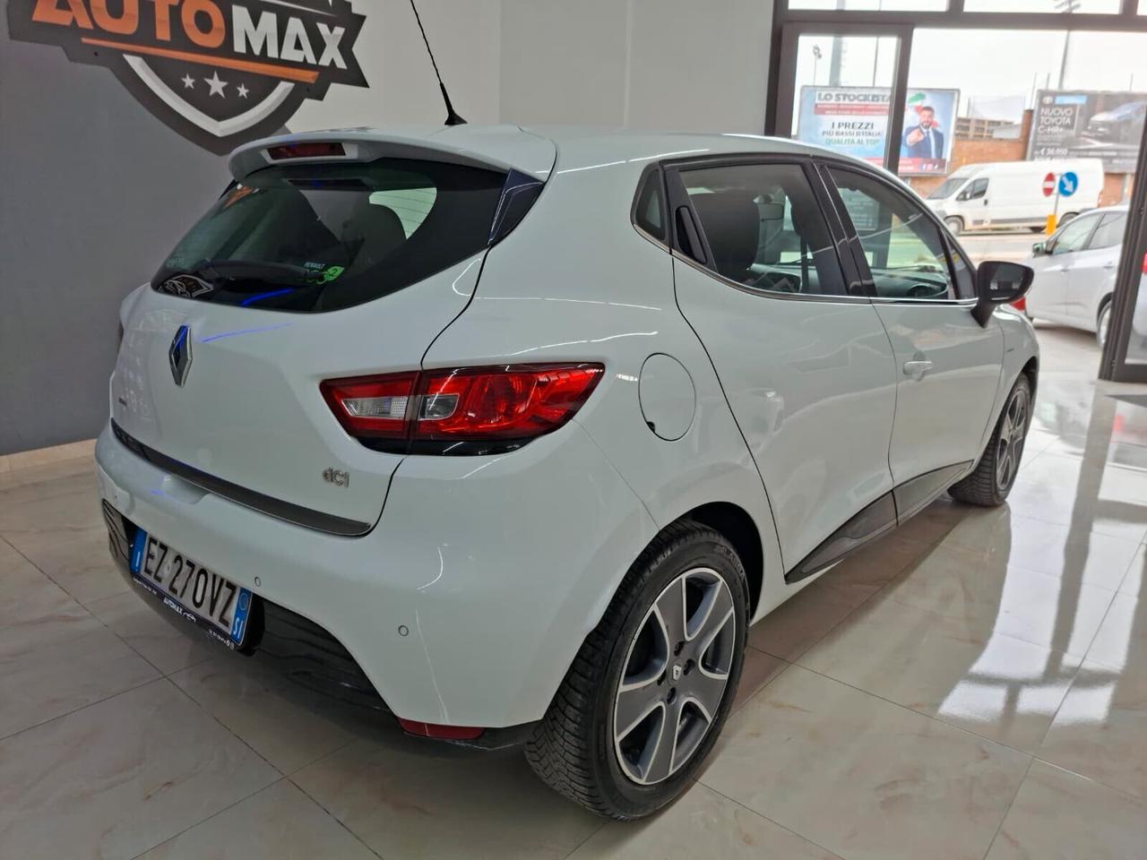 Renault Clio 1.5 dCi 75cv Costume National 2015