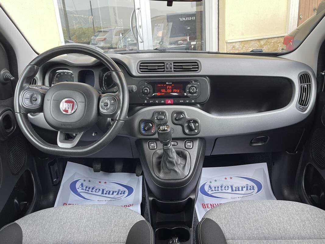 Fiat Panda 1.2 Lounge "Uconnect Bluetooth - Clima automatico -Volante multifunzione " Aziedali