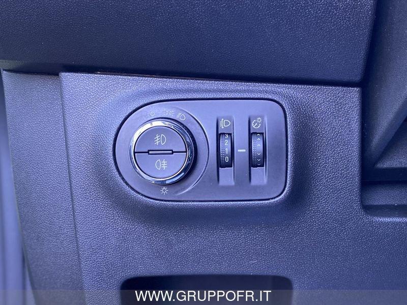 Opel Corsa 1.2 Coupé b-Color