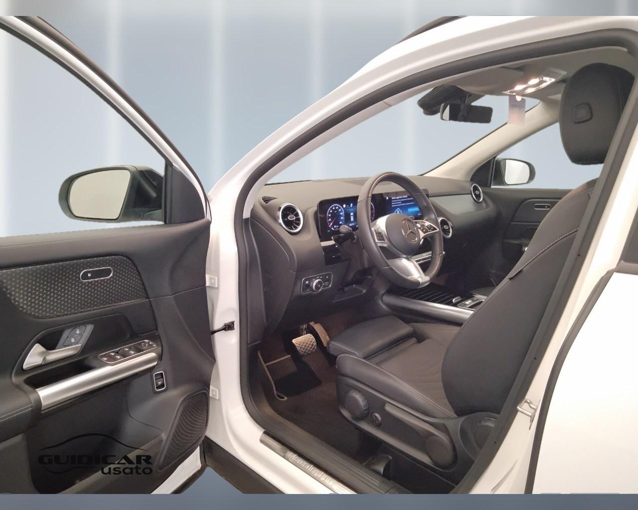 Mercedes-Benz GLA-H247 2023 - GLA 180 d Progressive Advanced auto